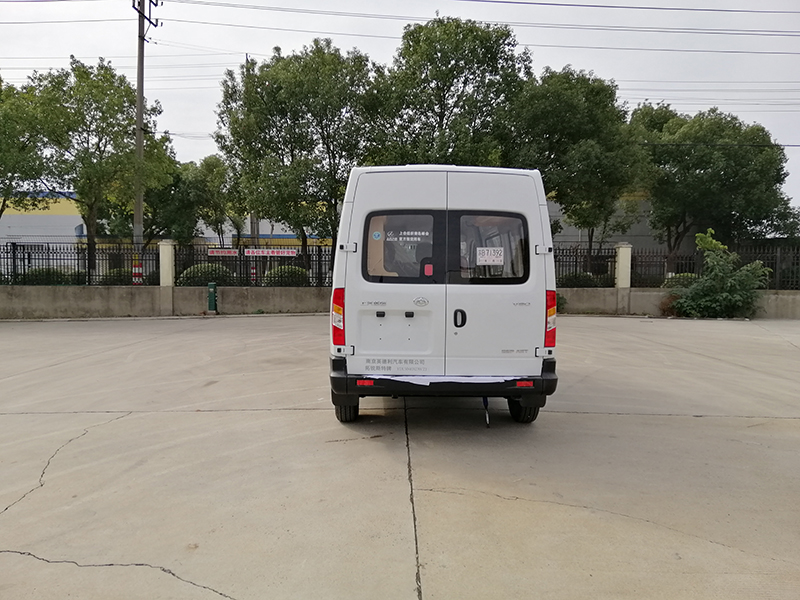 大通V80驗(yàn)光、眼鏡車(chē)